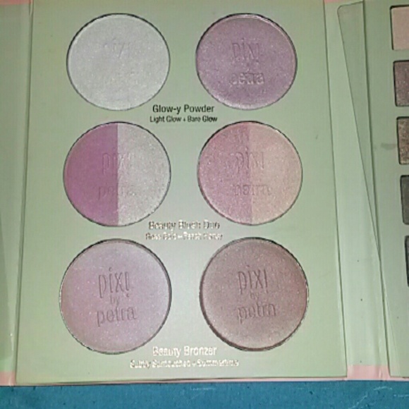 NWOT Pixi ultimate beauty kit 4th edition - Picture 3 of 5